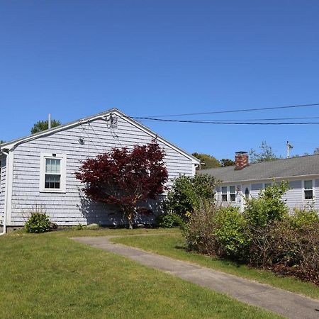Seaside Serenity, Just A Block /0.1 Mile Away From The Beach Yarmouth Port Exteriér fotografie