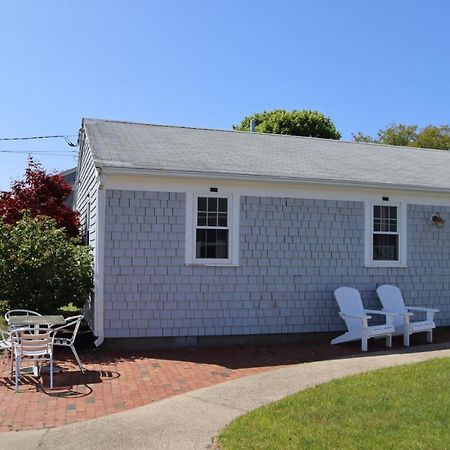 Seaside Serenity, Just A Block /0.1 Mile Away From The Beach Yarmouth Port Exteriér fotografie
